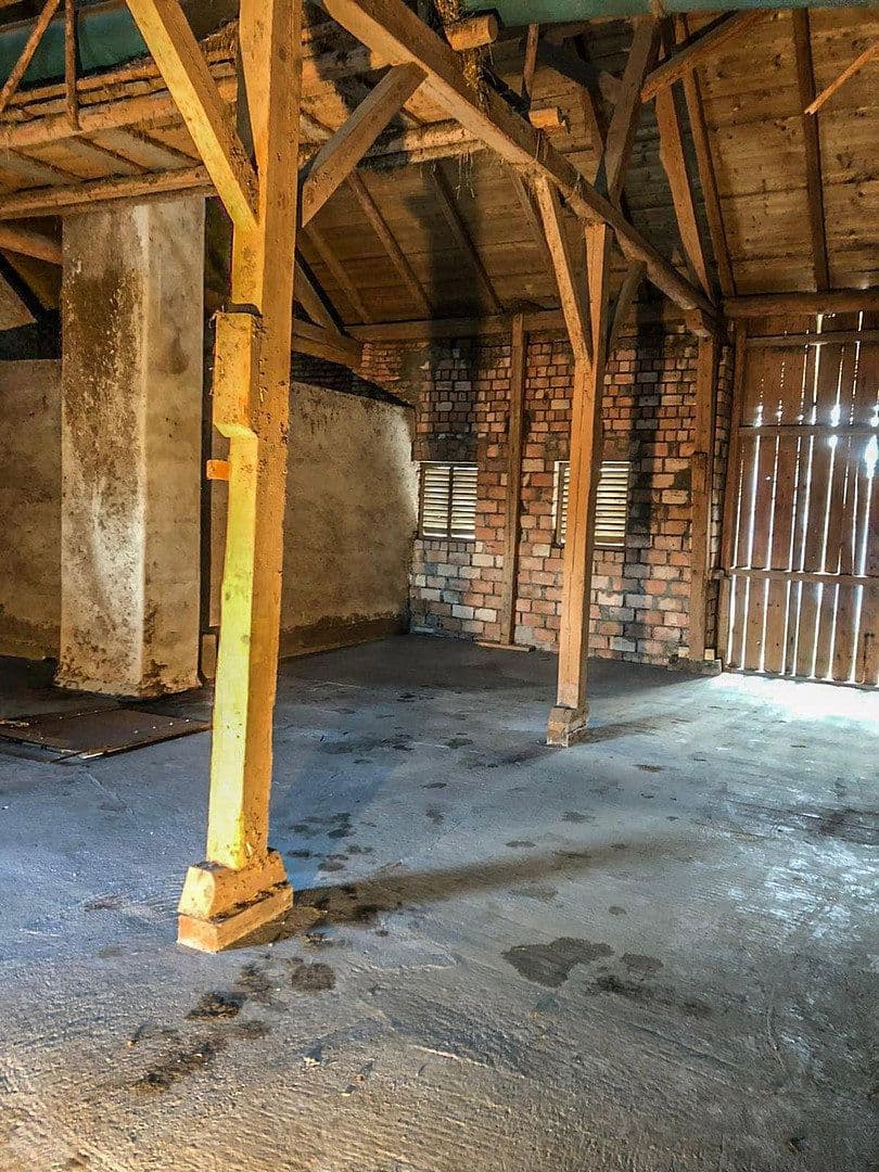 Pronájem garáže 228 m², Vogtareuth, Bavorsko Pronájem garáže 228 m², Vogtareuth, Bavorsko