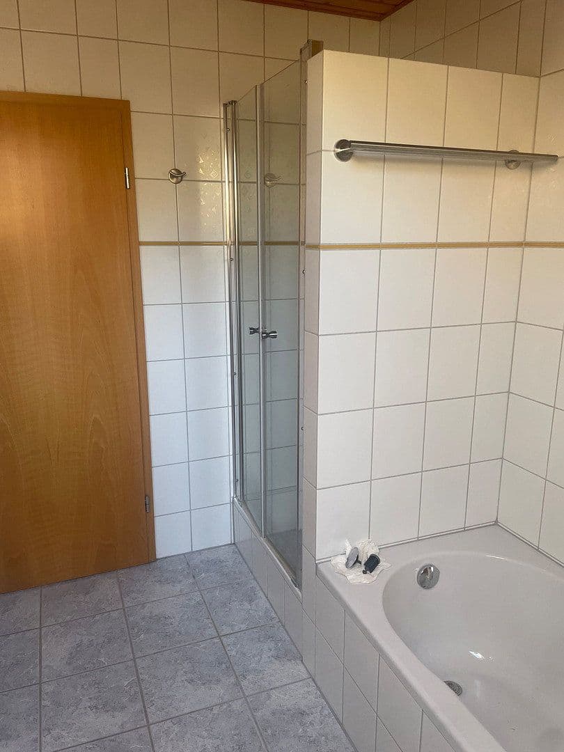 Pronájem bytu 2+1 62 m², Heidestraße 14, Friolzheim, Bádensko-Württembersko Pronájem bytu 2+1 62 m², Heidestraße 14, Friolzheim, Bádensko-Württembersko