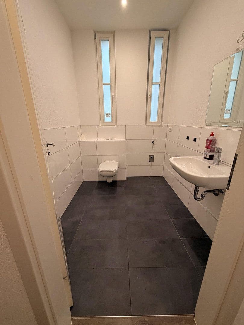 Pronájem bytu 2+kk 52 m², Pforzheim, Bádensko-Württembersko Pronájem bytu 2+kk 52 m², Pforzheim, Bádensko-Württembersko