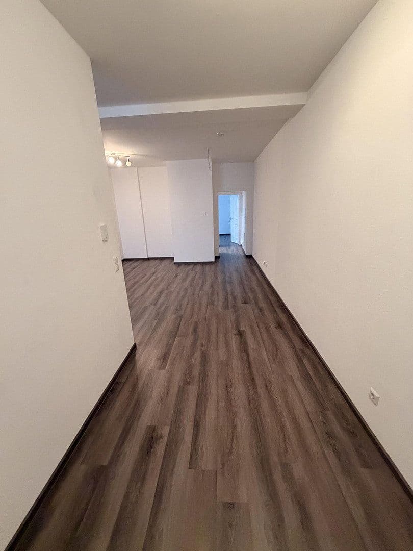 Pronájem bytu 2+kk 52 m², Pforzheim, Bádensko-Württembersko Pronájem bytu 2+kk 52 m², Pforzheim, Bádensko-Württembersko