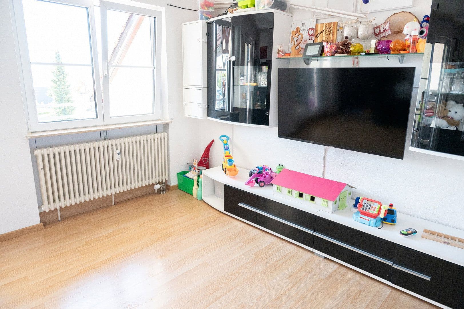 Prodej bytu 3+kk 78 m², Holzgerlingen, Bádensko-Württembersko Prodej bytu 3+kk 78 m², Holzgerlingen, Bádensko-Württembersko