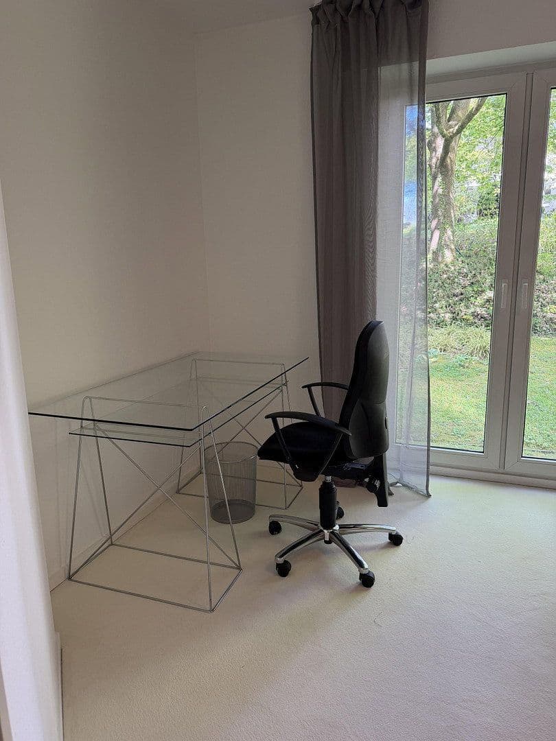 Pronájem bytu 3+1 110 m², Bergisch Gladbach, Severní Porýní-Vestfálsko Pronájem bytu 3+1 110 m², Bergisch Gladbach, Severní Porýní-Vestfálsko