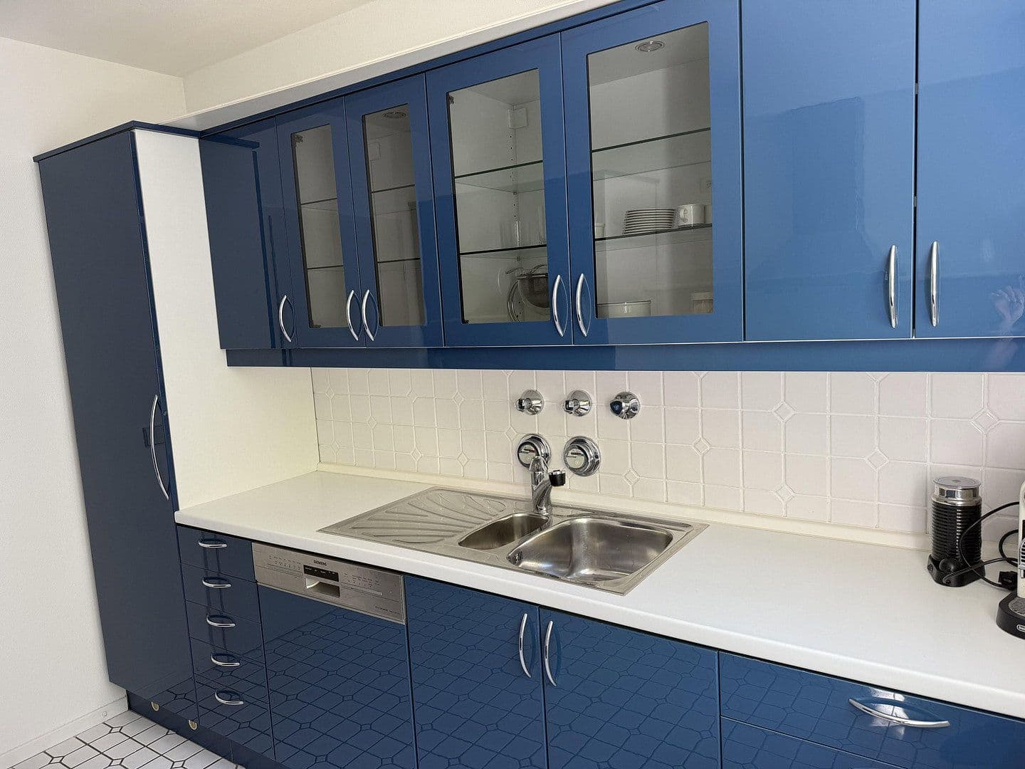 Pronájem bytu 3+1 110 m², Bergisch Gladbach, Severní Porýní-Vestfálsko Pronájem bytu 3+1 110 m², Bergisch Gladbach, Severní Porýní-Vestfálsko