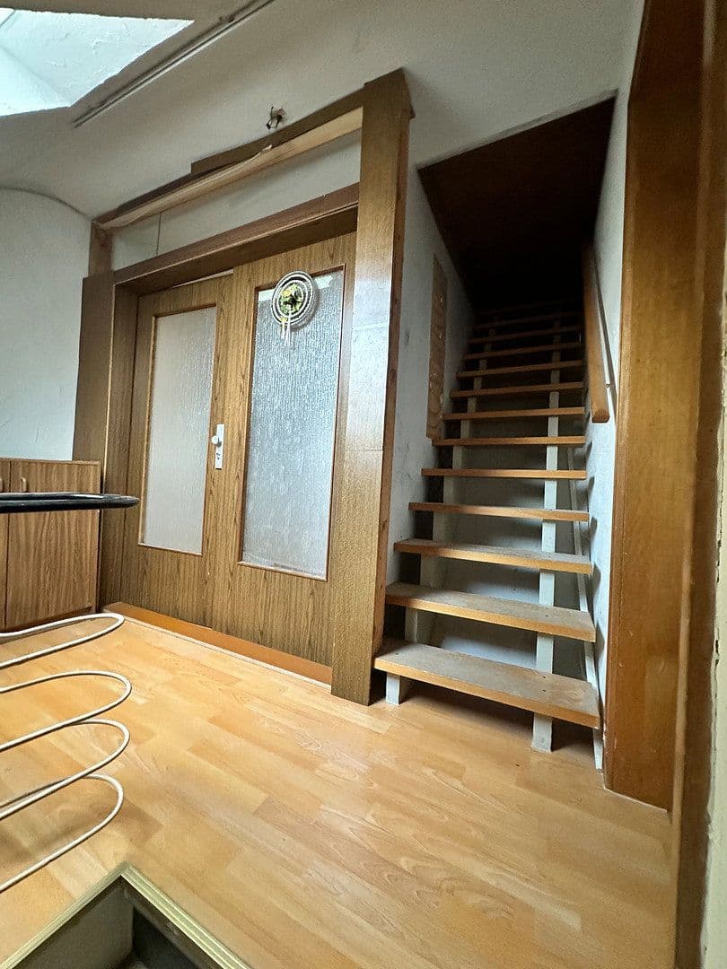 Prodej domu 286 m², pozemek 154 m², Külsheim, Bádensko-Württembersko Prodej domu 286 m², pozemek 154 m², Külsheim, Bádensko-Württembersko