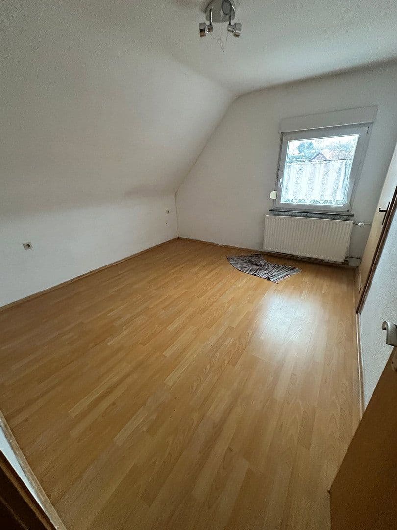Prodej domu 286 m², pozemek 154 m², Külsheim, Bádensko-Württembersko Prodej domu 286 m², pozemek 154 m², Külsheim, Bádensko-Württembersko
