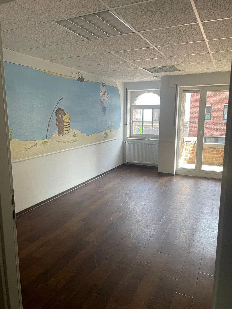 Prodej kanceláře 174 m², Große Rurstraße 88, Jülich, Severní Porýní-Vestfálsko Prodej kanceláře 174 m², Große Rurstraße 88, Jülich, Severní Porýní-Vestfálsko