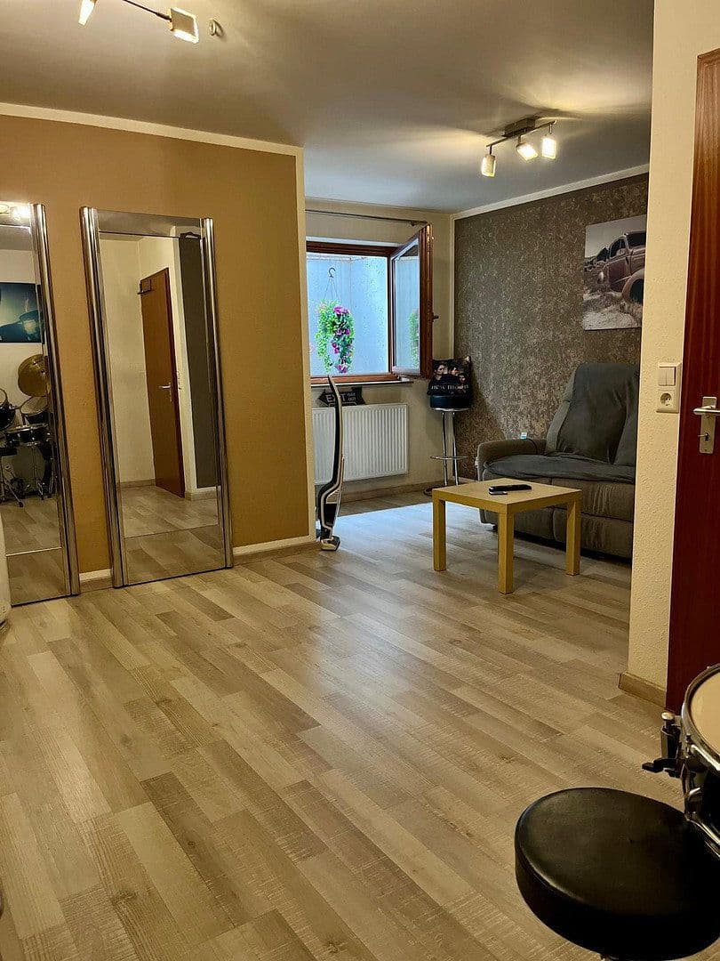 Prodej domu 145 m², pozemek 191 m², Kettemerstraße 19/5, Filderstadt, Bádensko-Württembersko Prodej domu 145 m², pozemek 191 m², Kettemerstraße 19/5, Filderstadt, Bádensko-Württembersko
