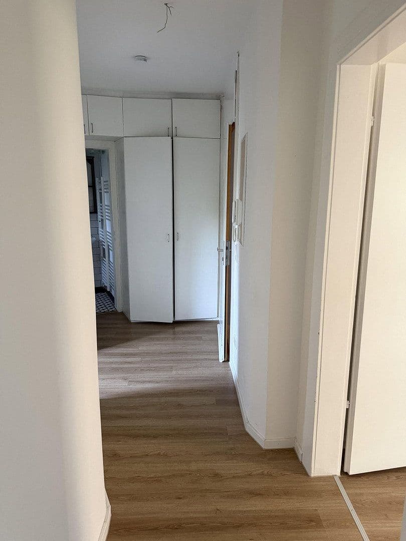Pronájem bytu 2+1 46 m², Paulusstr. 22/1, Stuttgart, Bádensko-Württembersko Pronájem bytu 2+1 46 m², Paulusstr. 22/1, Stuttgart, Bádensko-Württembersko