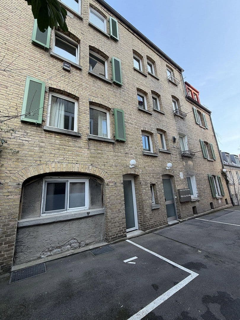 Pronájem bytu 2+1 43 m², Paulusstr. 22/1, Stuttgart, Bádensko-Württembersko Pronájem bytu 2+1 43 m², Paulusstr. 22/1, Stuttgart, Bádensko-Württembersko