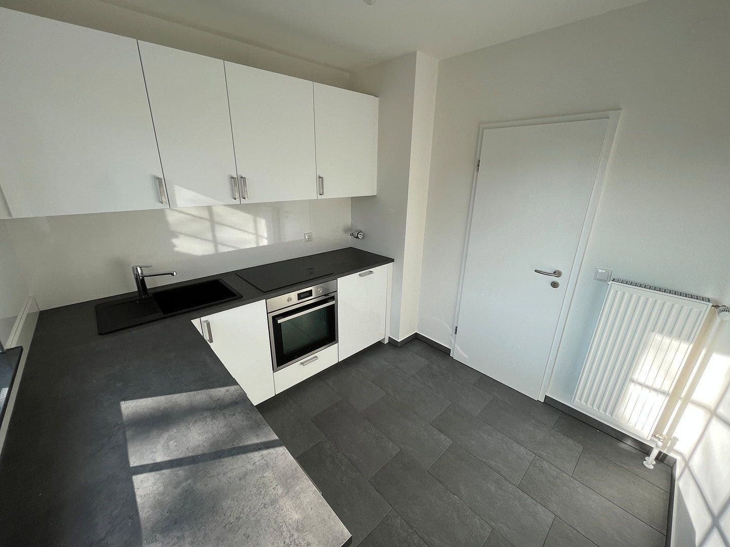 Prodej bytu 4+1 91 m², Schönsberg 1a, Hamburg, Hamburg Prodej bytu 4+1 91 m², Schönsberg 1a, Hamburg, Hamburg