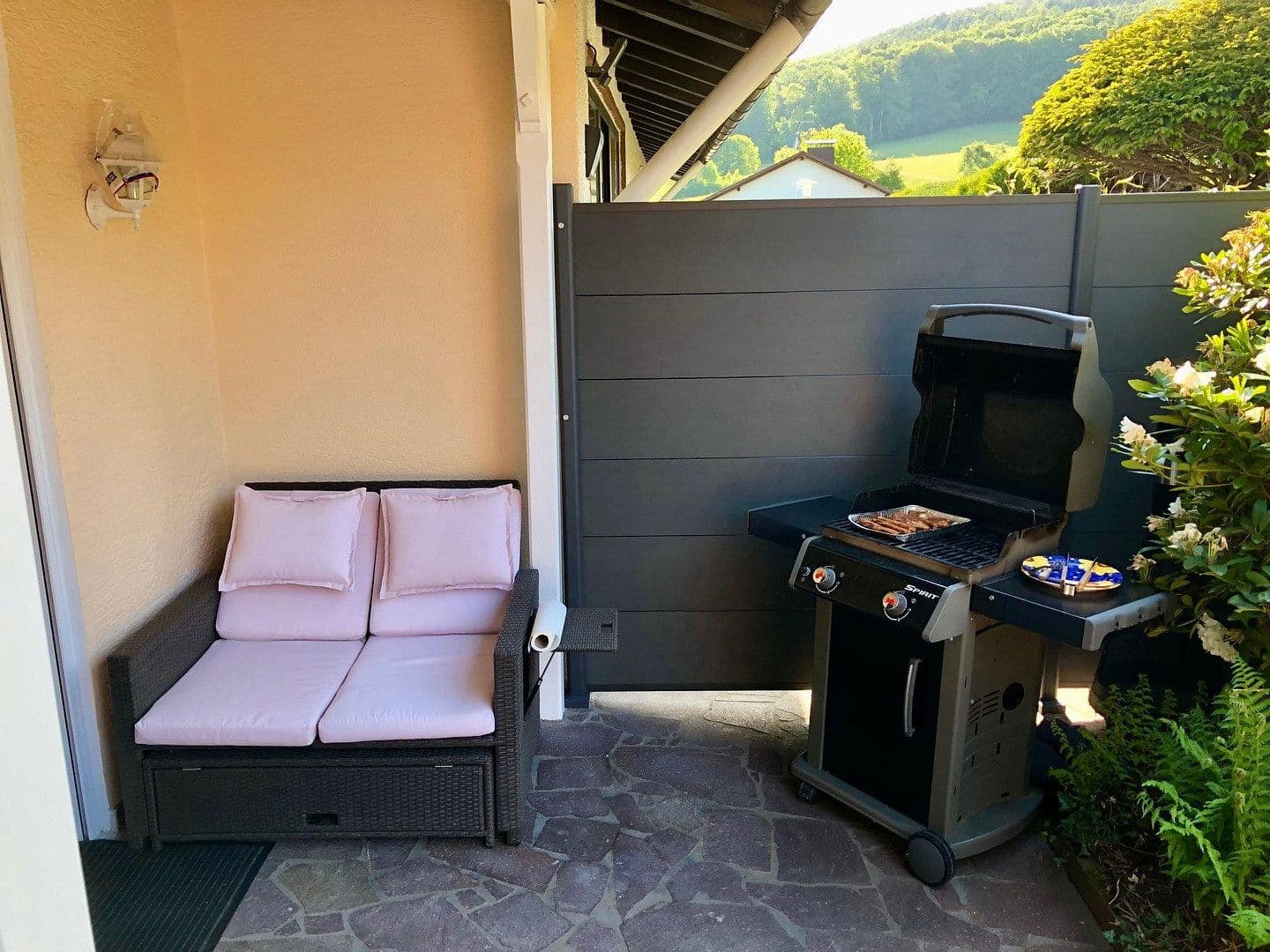 Pronájem domu 190 m², pozemek 900 m², Am Sonnenberg 1, Brombachtal, Hessen Pronájem domu 190 m², pozemek 900 m², Am Sonnenberg 1, Brombachtal, Hessen