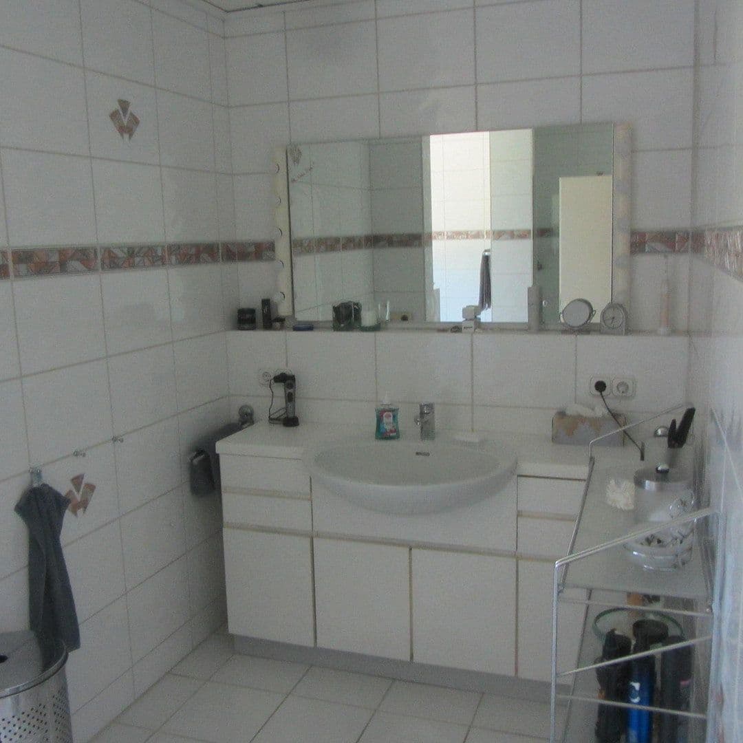 Prodej domu 140 m², pozemek 2.000 m², Seevetal, Dolní Sasko Prodej domu 140 m², pozemek 2.000 m², Seevetal, Dolní Sasko