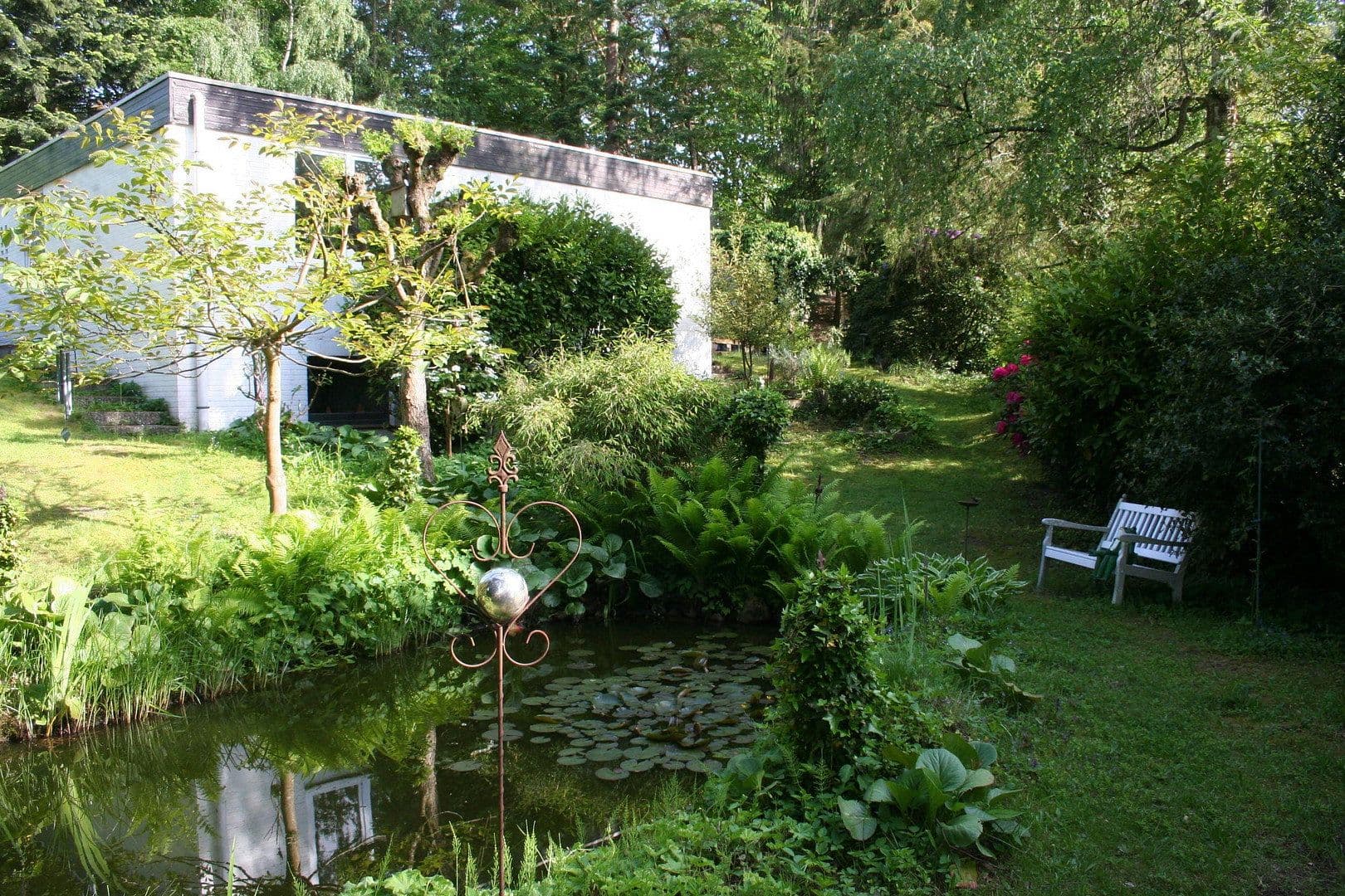 Prodej domu 140 m², pozemek 2.000 m², Seevetal, Dolní Sasko Prodej domu 140 m², pozemek 2.000 m², Seevetal, Dolní Sasko