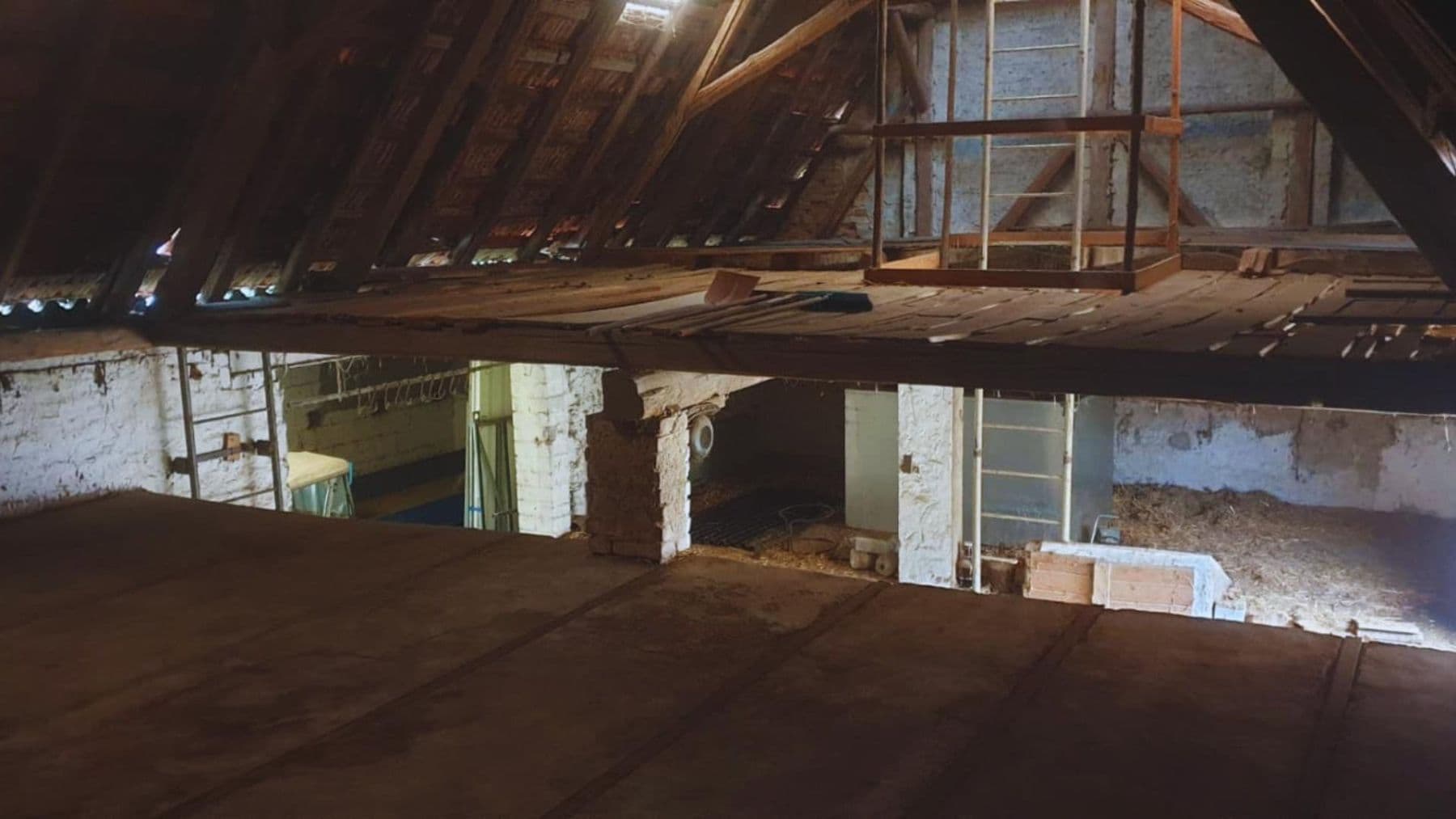 Prodej domu 280 m², pozemek 898 m², Hambrücken, Bádensko-Württembersko Prodej domu 280 m², pozemek 898 m², Hambrücken, Bádensko-Württembersko