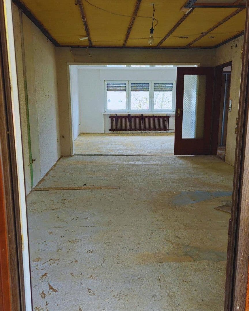 Prodej domu 280 m², pozemek 898 m², Hambrücken, Bádensko-Württembersko Prodej domu 280 m², pozemek 898 m², Hambrücken, Bádensko-Württembersko