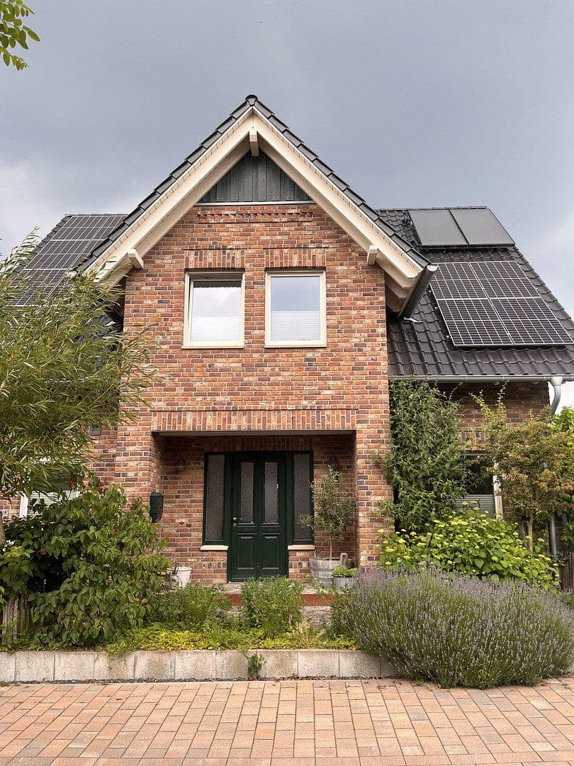 Prodej domu 166 m², pozemek 505 m², Reken, Severní Porýní-Vestfálsko Prodej domu 166 m², pozemek 505 m², Reken, Severní Porýní-Vestfálsko