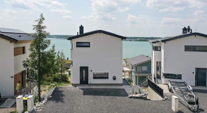 Prodej domu 180 m², pozemek 313 m², Hainweg 4/70, Neukieritzsch, Sasko Prodej domu 180 m², pozemek 313 m², Hainweg 4/70, Neukieritzsch, Sasko