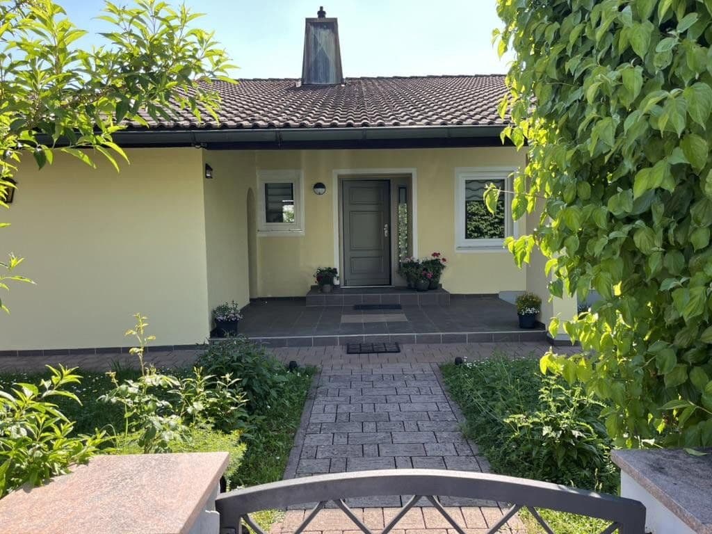 Prodej domu 122 m², pozemek 822 m², Mühldorf am Inn, Bavorsko Prodej domu 122 m², pozemek 822 m², Mühldorf am Inn, Bavorsko