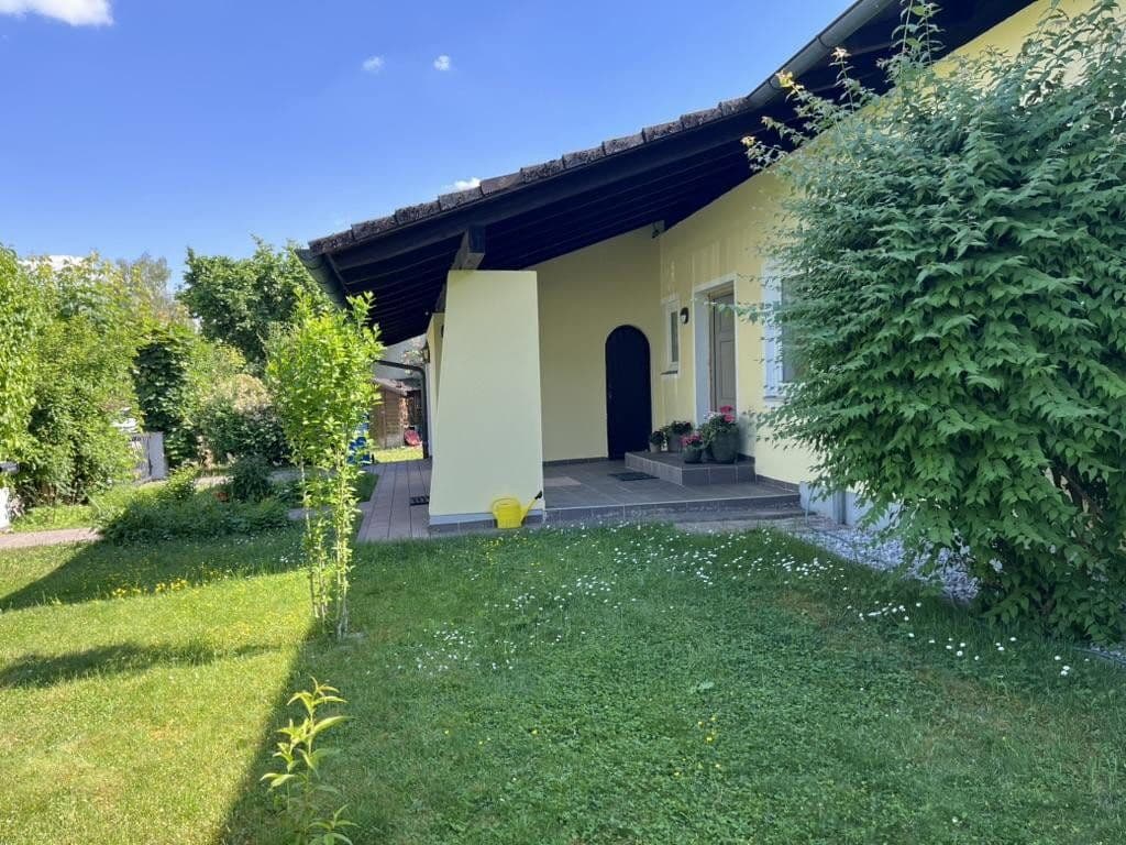 Prodej domu 122 m², pozemek 822 m², Mühldorf am Inn, Bavorsko Prodej domu 122 m², pozemek 822 m², Mühldorf am Inn, Bavorsko