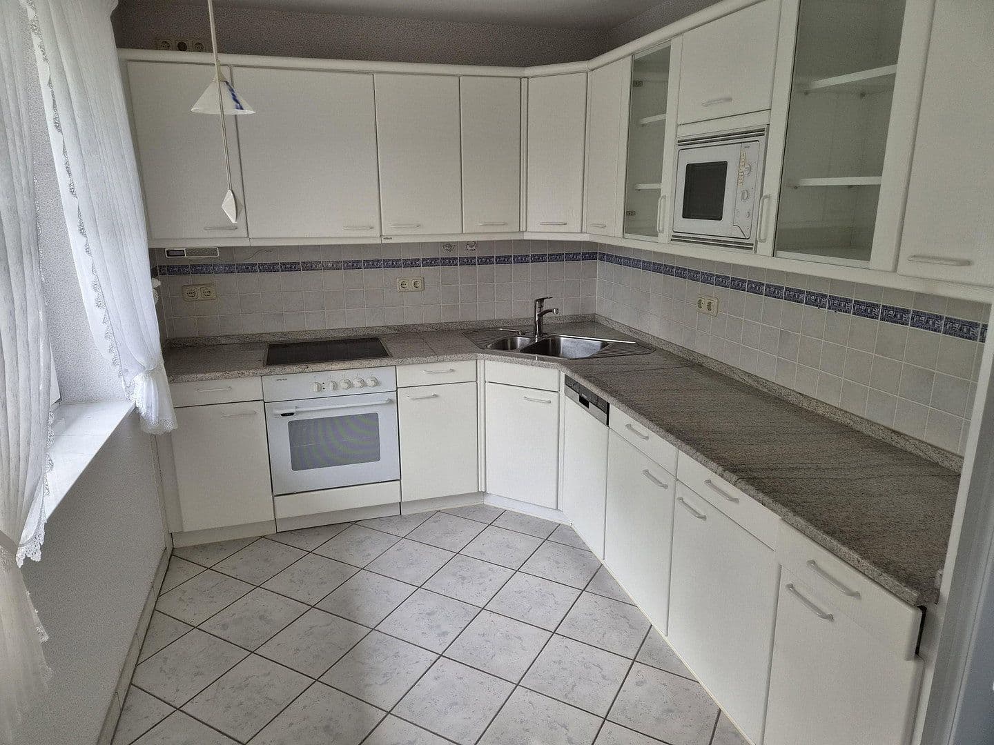 Pronájem domu 106 m², pozemek 392 m², Raboisenstraße 14b, Elmshorn, Šlesvicko-Holštýnsko Pronájem domu 106 m², pozemek 392 m², Raboisenstraße 14b, Elmshorn, Šlesvicko-Holštýnsko