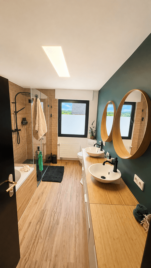 Prodej domu 123 m², pozemek 780 m², Nibelungenstraße 15, Taunusstein, Hessen Prodej domu 123 m², pozemek 780 m², Nibelungenstraße 15, Taunusstein, Hessen