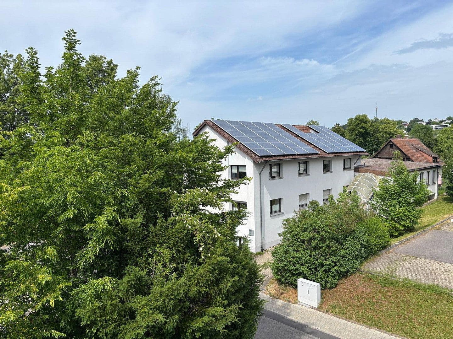 Prodej domu 176 m², pozemek 851 m², Präs.-Wittemann-Str. 13, Buchen (Odenwald), Bádensko-Württembersko Prodej domu 176 m², pozemek 851 m², Präs.-Wittemann-Str. 13, Buchen (Odenwald), Bádensko-Württembersko