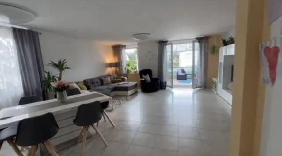 Prodej domu 138 m², pozemek 268 m², Engen, Bádensko-Württembersko Prodej domu 138 m², pozemek 268 m², Engen, Bádensko-Württembersko