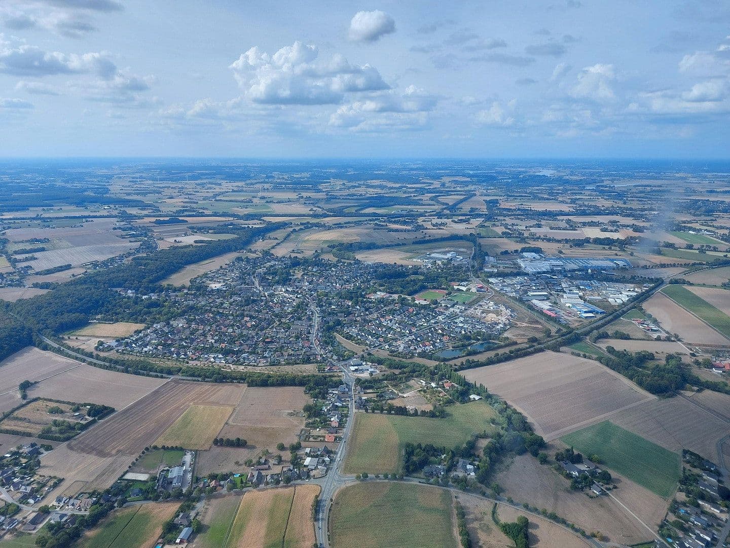 Prodej domu 231 m², pozemek 653 m², An den Teichen 1, Alpen, Severní Porýní-Vestfálsko Prodej domu 231 m², pozemek 653 m², An den Teichen 1, Alpen, Severní Porýní-Vestfálsko