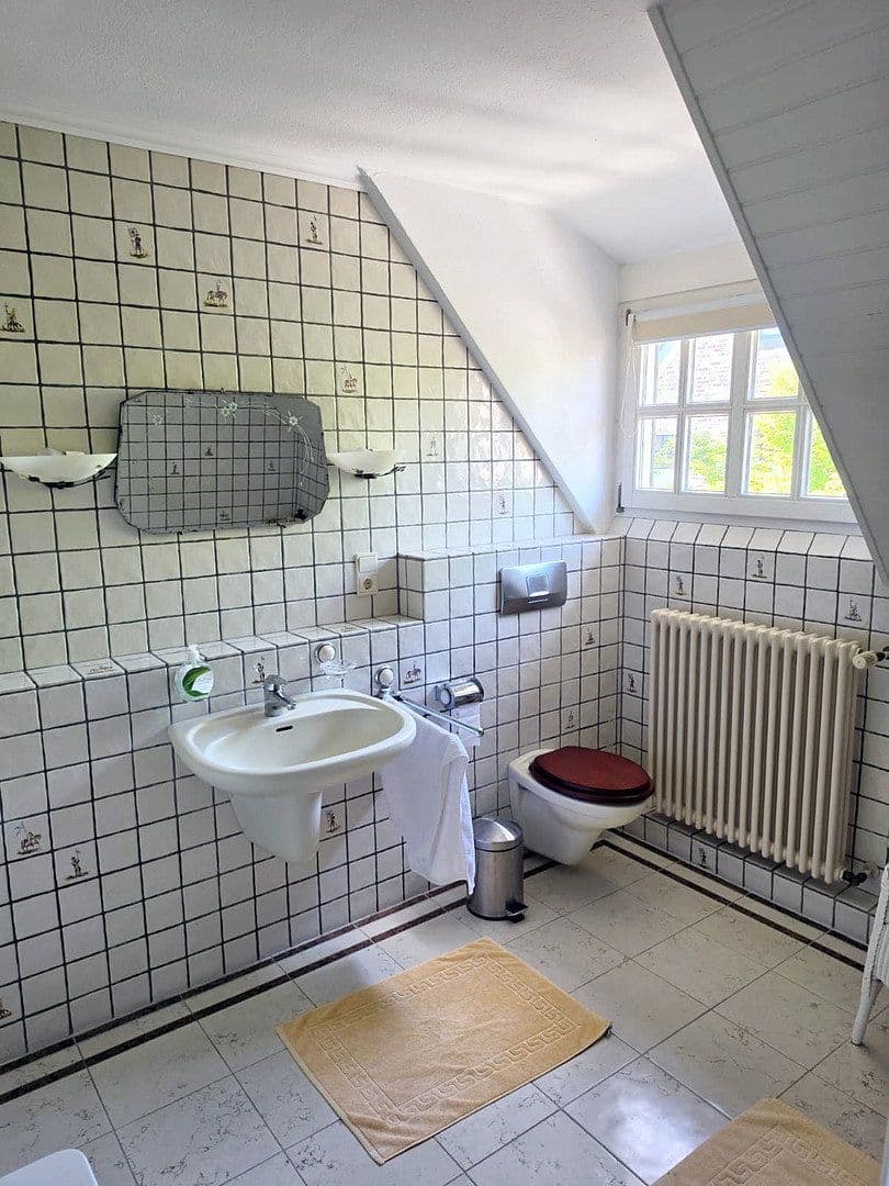 Prodej domu 254 m², pozemek 2.001 m², Kevelaer, Severní Porýní-Vestfálsko Prodej domu 254 m², pozemek 2.001 m², Kevelaer, Severní Porýní-Vestfálsko