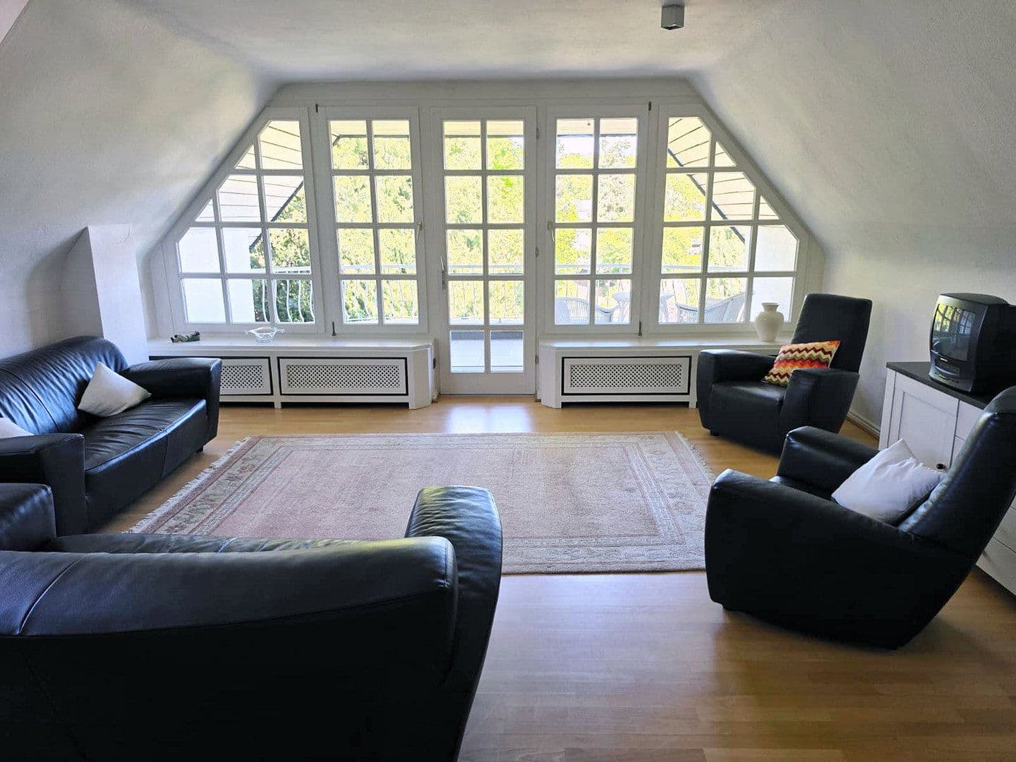 Prodej domu 254 m², pozemek 2.001 m², Kevelaer, Severní Porýní-Vestfálsko Prodej domu 254 m², pozemek 2.001 m², Kevelaer, Severní Porýní-Vestfálsko