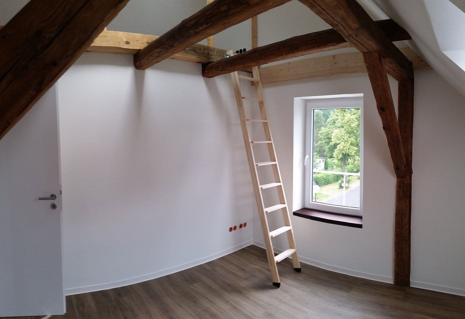 Pronájem bytu 3+1 86 m², Gutzmannstraße 8, Teupitz, Braniborsko Pronájem bytu 3+1 86 m², Gutzmannstraße 8, Teupitz, Braniborsko