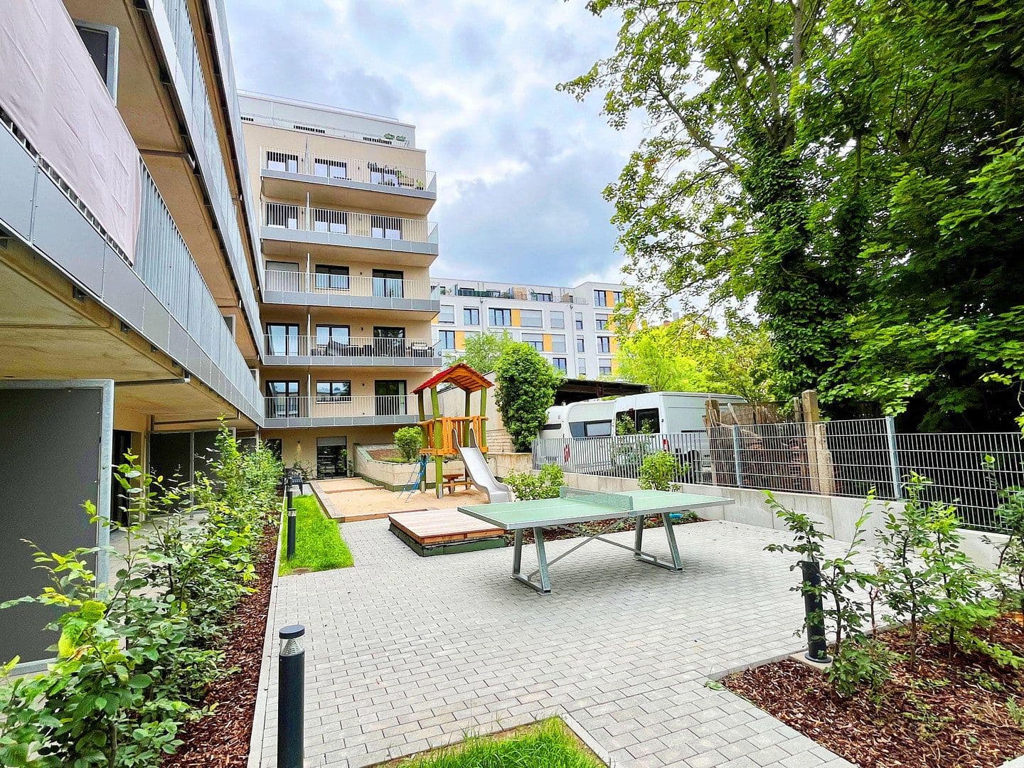Pronájem bytu 2+1 66 m², Lange Straße 65, Fürth, Bavorsko Pronájem bytu 2+1 66 m², Lange Straße 65, Fürth, Bavorsko
