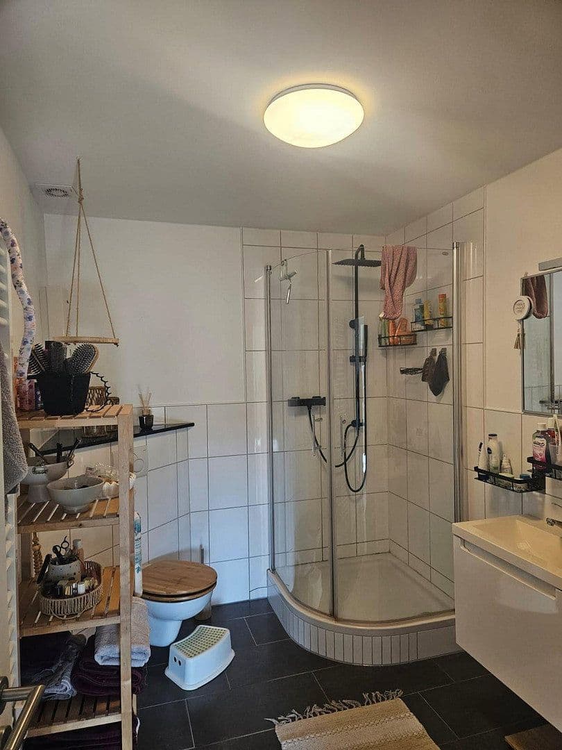 Pronájem bytu 3+1 75 m², Neustadt (Wied), Porýní-Falc Pronájem bytu 3+1 75 m², Neustadt (Wied), Porýní-Falc