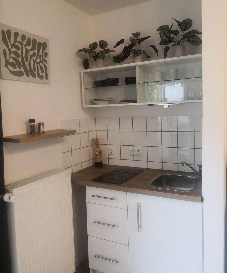 Pronájem bytu 1+1 35 m², Mittelstr. 3, Burscheid, Severní Porýní-Vestfálsko Pronájem bytu 1+1 35 m², Mittelstr. 3, Burscheid, Severní Porýní-Vestfálsko