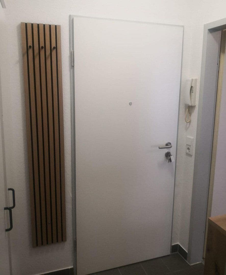 Pronájem bytu 1+1 35 m², Mittelstr. 3, Burscheid, Severní Porýní-Vestfálsko Pronájem bytu 1+1 35 m², Mittelstr. 3, Burscheid, Severní Porýní-Vestfálsko