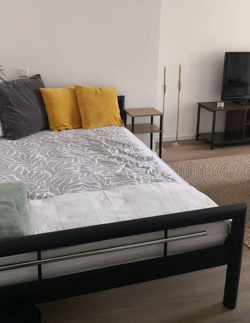 Pronájem bytu 1+1 35 m², Mittelstr. 3, Burscheid, Severní Porýní-Vestfálsko Pronájem bytu 1+1 35 m², Mittelstr. 3, Burscheid, Severní Porýní-Vestfálsko