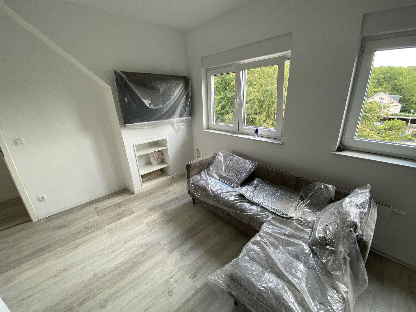 Pronájem bytu 1+kk 37 m², Mülheim, Severní Porýní-Vestfálsko Pronájem bytu 1+kk 37 m², Mülheim, Severní Porýní-Vestfálsko