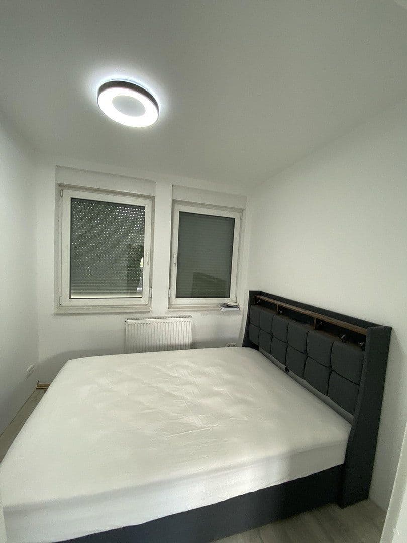 Pronájem bytu 1+kk 37 m², Mülheim, Severní Porýní-Vestfálsko Pronájem bytu 1+kk 37 m², Mülheim, Severní Porýní-Vestfálsko