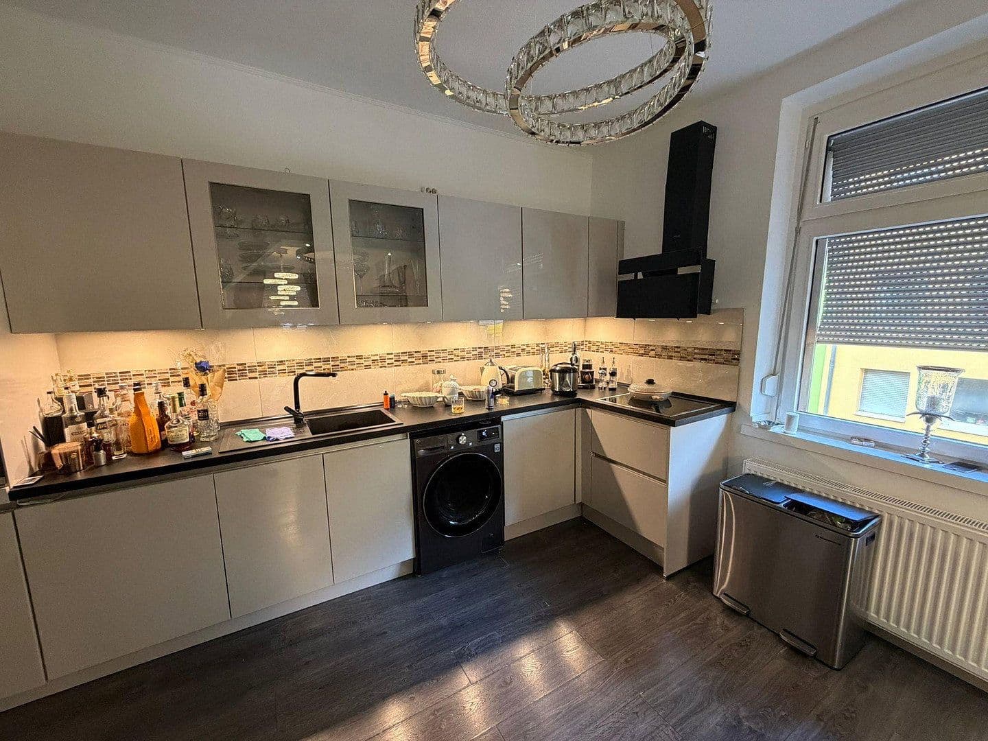 Prodej domu 221 m², pozemek 194 m², Nikolausstr. 1, Essen, Severní Porýní-Vestfálsko Prodej domu 221 m², pozemek 194 m², Nikolausstr. 1, Essen, Severní Porýní-Vestfálsko
