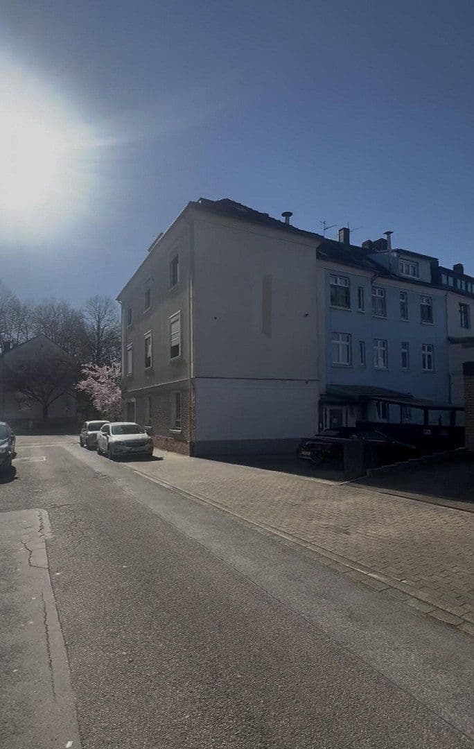Prodej domu 221 m², pozemek 194 m², Nikolausstr. 1, Essen, Severní Porýní-Vestfálsko Prodej domu 221 m², pozemek 194 m², Nikolausstr. 1, Essen, Severní Porýní-Vestfálsko