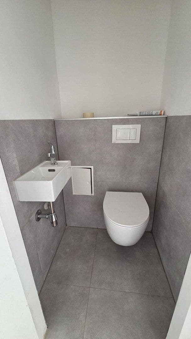 Pronájem bytu 3+1 92 m², Magdeburg, Sasko-Anhaltsko Pronájem bytu 3+1 92 m², Magdeburg, Sasko-Anhaltsko