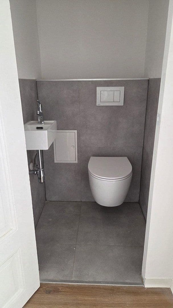 Pronájem bytu 3+1 92 m², Magdeburg, Sasko-Anhaltsko Pronájem bytu 3+1 92 m², Magdeburg, Sasko-Anhaltsko
