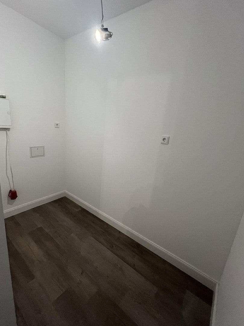 Prodej domu 250 m², pozemek 314 m², Mutterstadt, Porýní-Falc Prodej domu 250 m², pozemek 314 m², Mutterstadt, Porýní-Falc