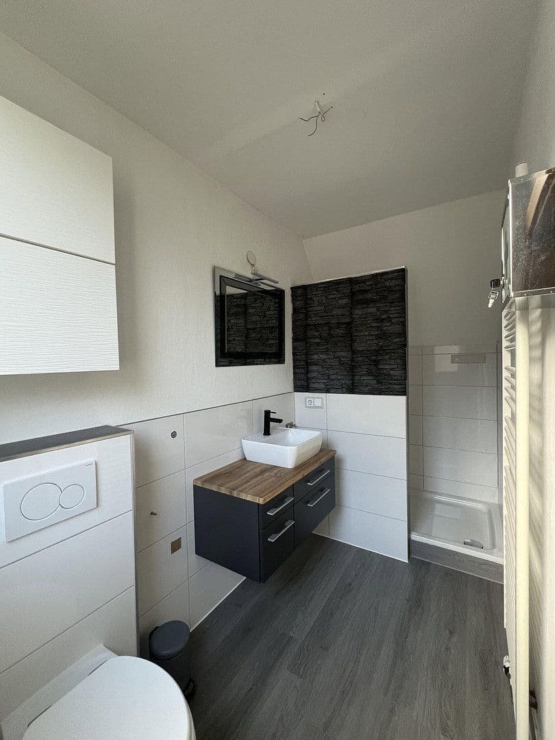 Prodej domu 250 m², pozemek 314 m², Mutterstadt, Porýní-Falc Prodej domu 250 m², pozemek 314 m², Mutterstadt, Porýní-Falc