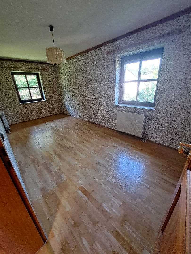 Prodej domu 268 m², pozemek 1.086 m², Ludwig-Ganghofer-Str. 36, Grünwald, Bavorsko Prodej domu 268 m², pozemek 1.086 m², Ludwig-Ganghofer-Str. 36, Grünwald, Bavorsko
