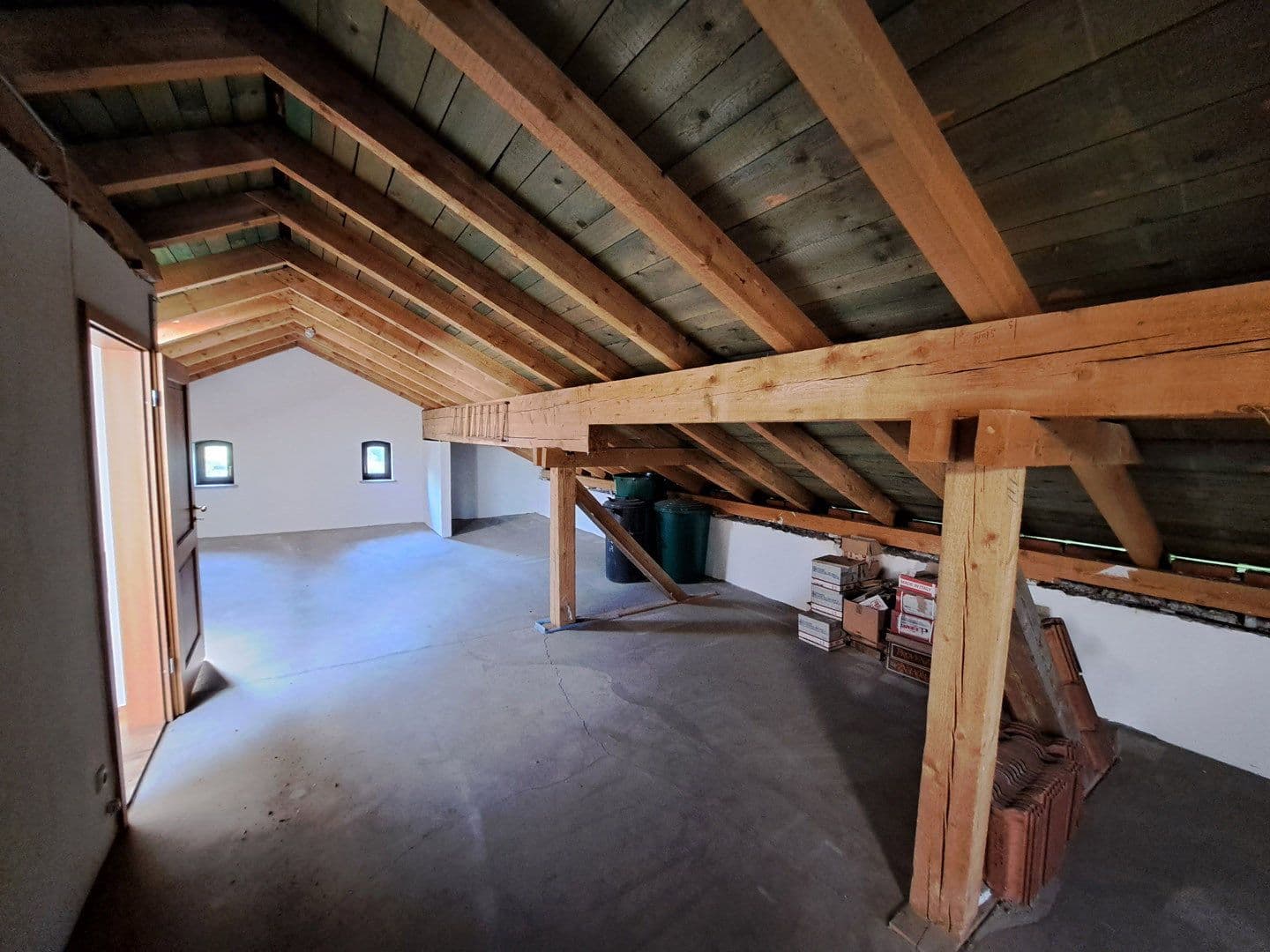Prodej domu 268 m², pozemek 1.086 m², Ludwig-Ganghofer-Str. 36, Grünwald, Bavorsko Prodej domu 268 m², pozemek 1.086 m², Ludwig-Ganghofer-Str. 36, Grünwald, Bavorsko