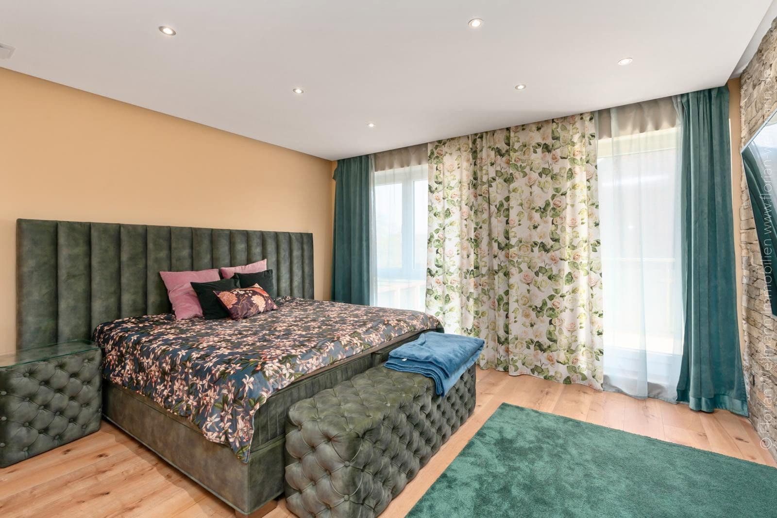 Prodej domu 254 m², pozemek 510 m², Bissendorf, Dolní Sasko Prodej domu 254 m², pozemek 510 m², Bissendorf, Dolní Sasko