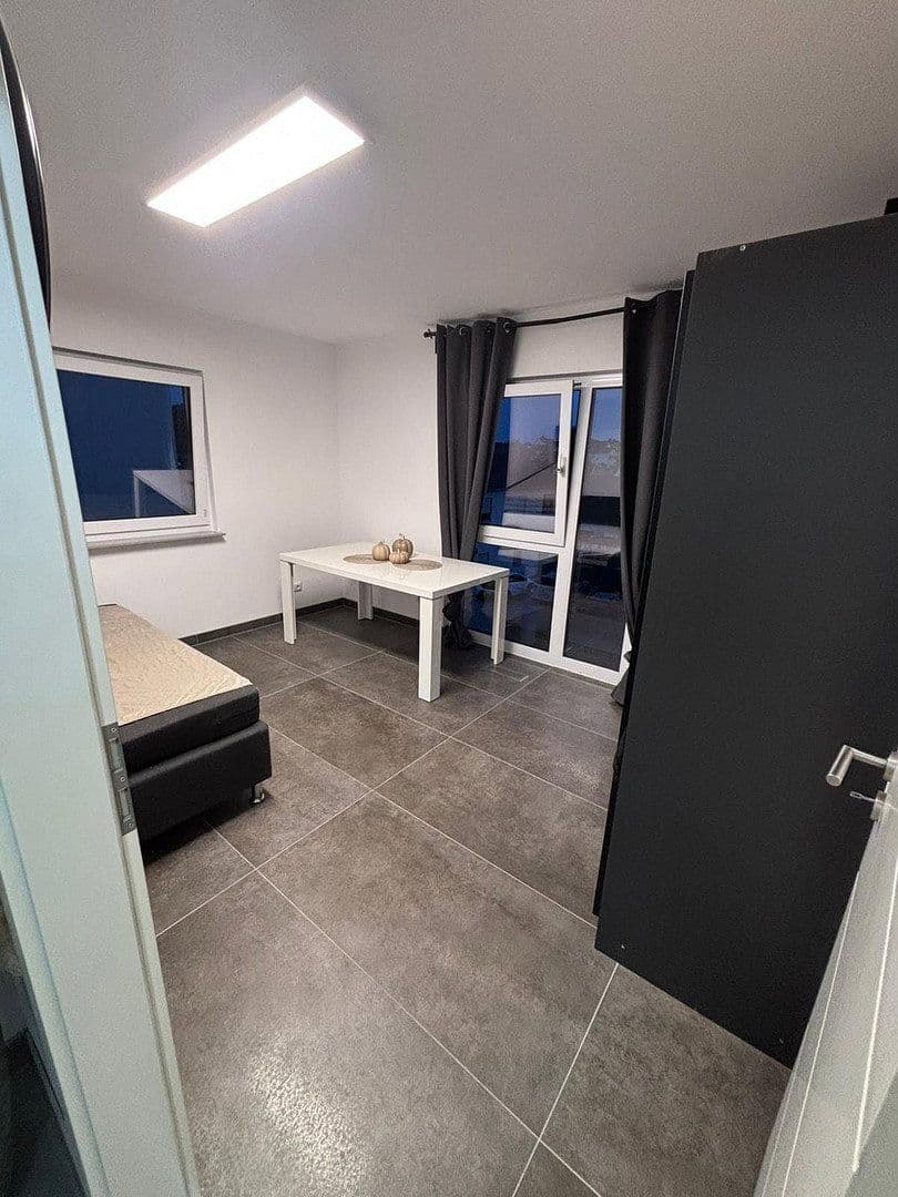 Prodej domu 170 m², pozemek 469 m², Kirchardt, Bádensko-Württembersko Prodej domu 170 m², pozemek 469 m², Kirchardt, Bádensko-Württembersko