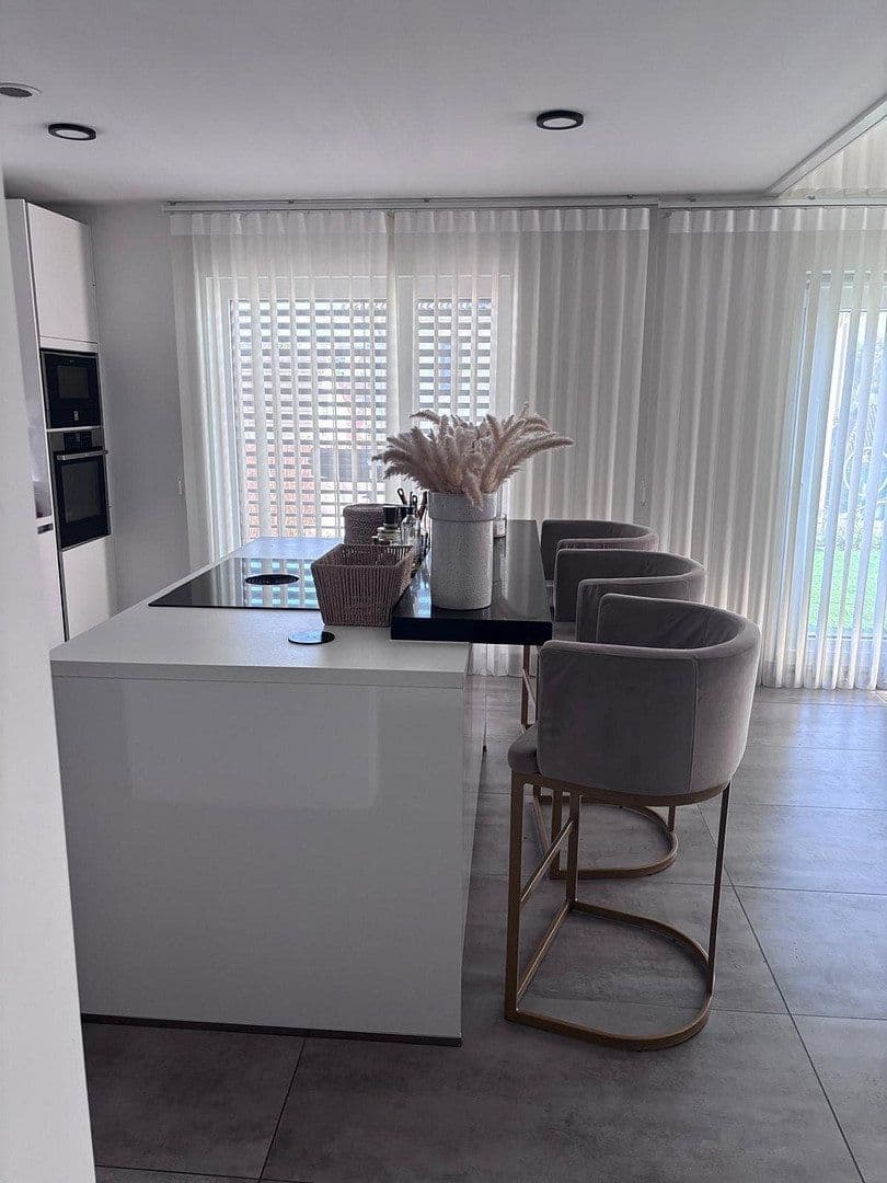 Prodej domu 170 m², pozemek 469 m², Kirchardt, Bádensko-Württembersko Prodej domu 170 m², pozemek 469 m², Kirchardt, Bádensko-Württembersko