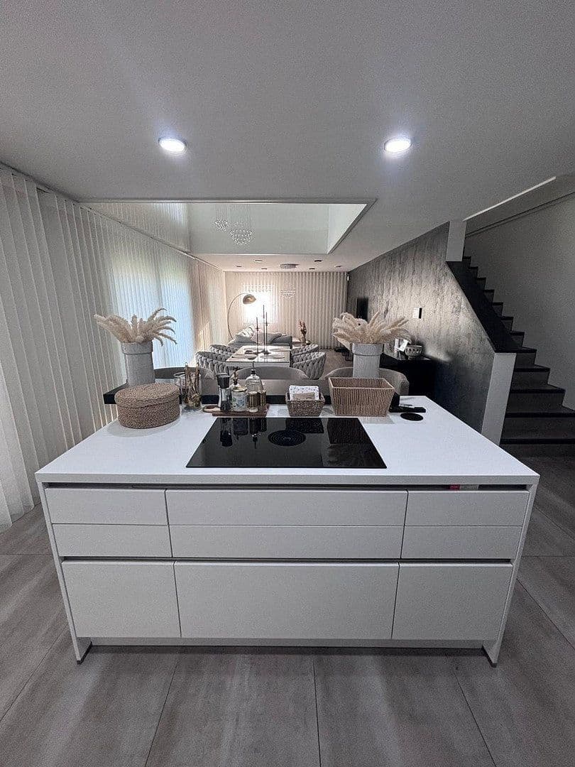 Prodej domu 170 m², pozemek 469 m², Kirchardt, Bádensko-Württembersko Prodej domu 170 m², pozemek 469 m², Kirchardt, Bádensko-Württembersko